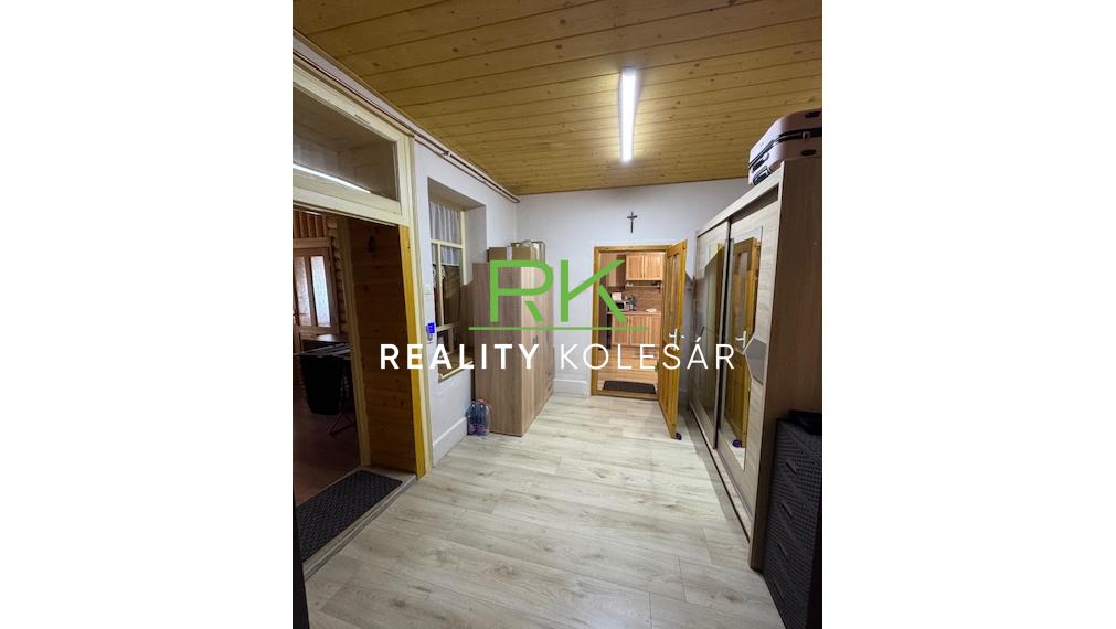 Kolesár reality predáva rodinný dom v obci Hidvégardó