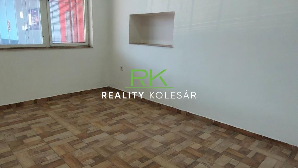 RealityKolesár prenajíma sklad 3842 m2 Nad Jazerom Košice IV