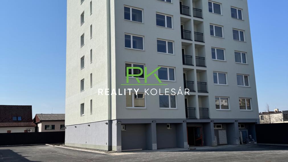 Na predaj 4 i byt Trebišov Československej armády.