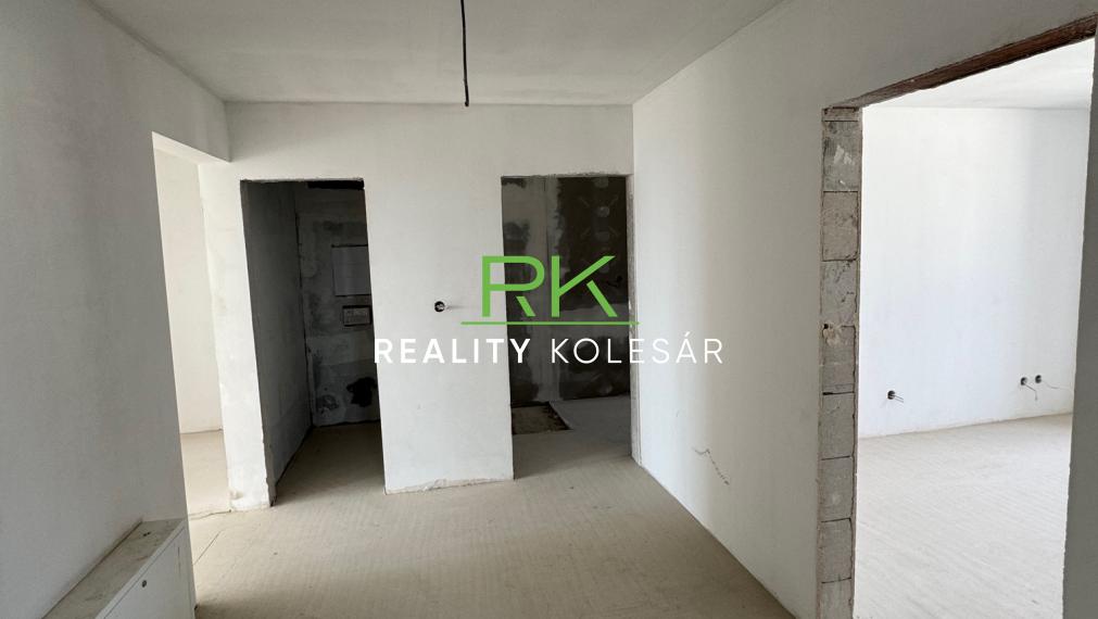 Na predaj 4 i byt Trebišov Československej armády.