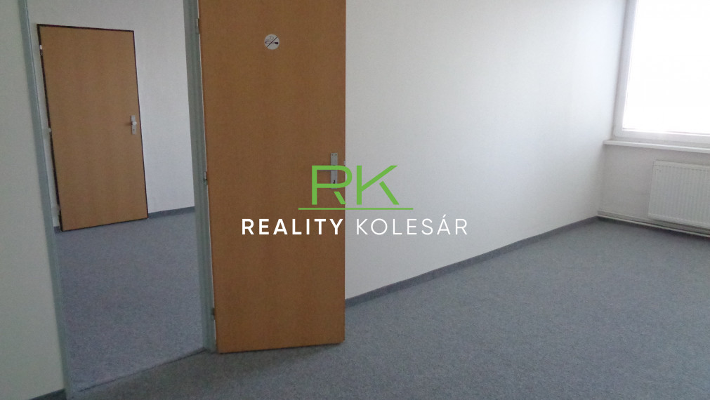 RealityKolesár prenajíma kancelárie Južná Trieda parkovanie v cene