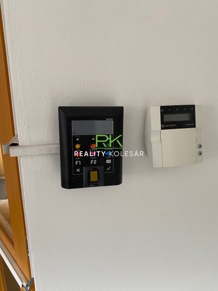 RealityKolesár prenajíma kancelárie 235 m2 Vrátna, centrum KE I.