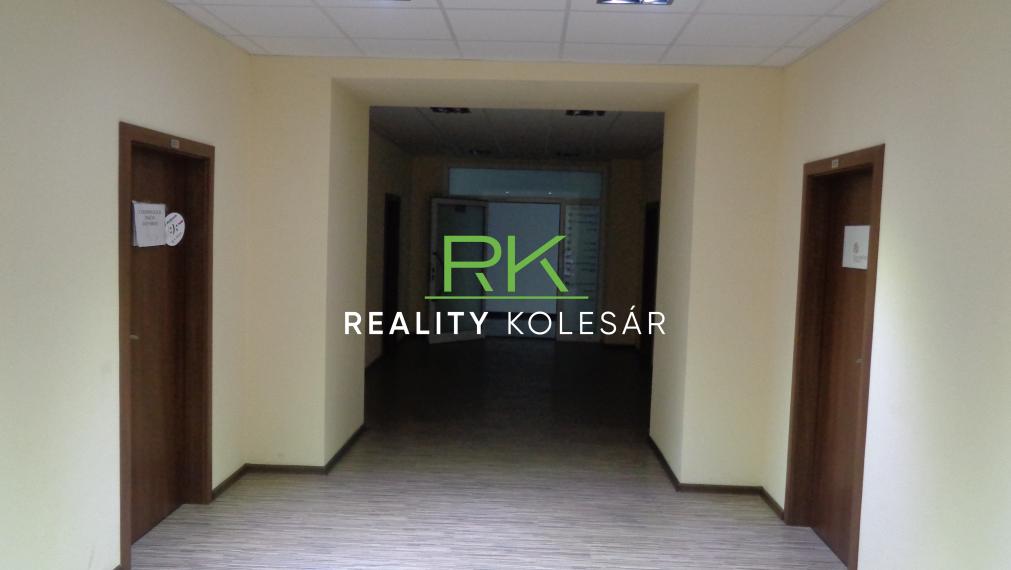 Reality Kolesár prenajíma priestor 42m2 Mlynská centrum