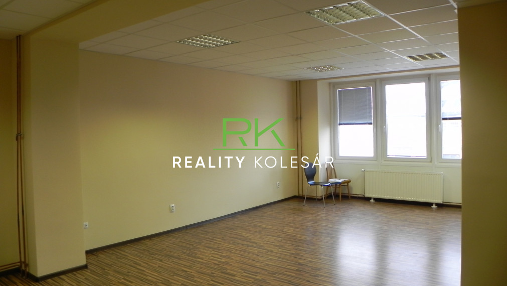 RealityKolesár prenajíma kanceláriu 47 m2 Mlynská ulica Centrum