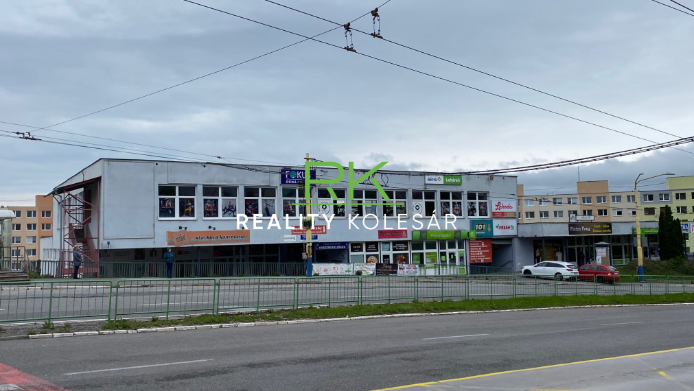 RealityKolesár prenajíma priestor 389 m2 v OC Torysa Jaltská Furča.