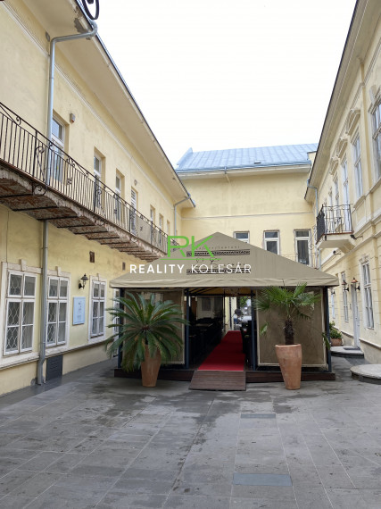 RealityKolesár prenajíma priestor 248 m2 Hlavná ulica
