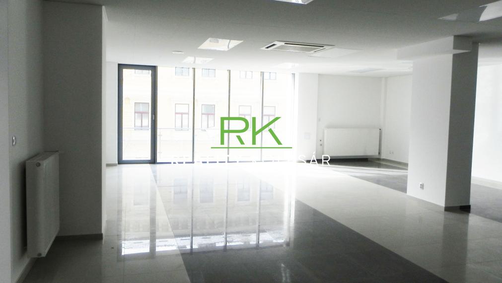 Reality Kolesár prenajíma priestor 163 m2 Mlynská ulica Centrum