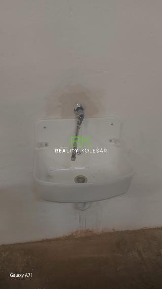 Reality Kolesár prenajíma sklad 632 m2, Jazero Košice IV