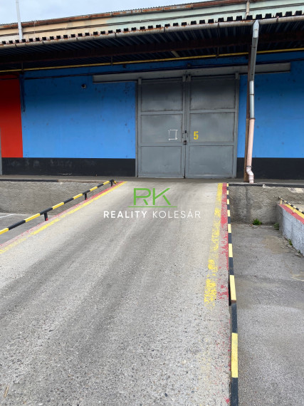 Reality Kolesár prenajíma sklad 850 m2 Juh - Jazero