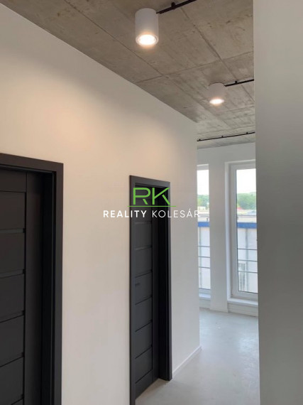 RealityKolesár prenajíma admin priestor Jarmočná KE JUH