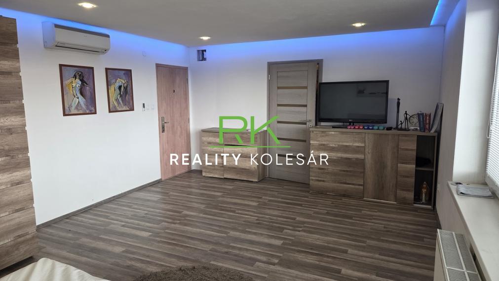 RealityKolesár prenajíma sklad 393 m2 kancelárie 130 m2 Textilná Jazero Košice IV.