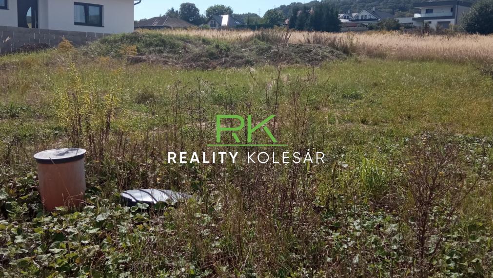 RealityKolesár predáva pozemok 590 m2, Hrašovík, KE okolie