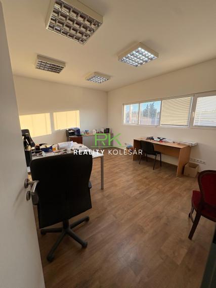 Reality Kolesár prenajíma SKLADOVÚ HALU Jarmočná v KE JUH