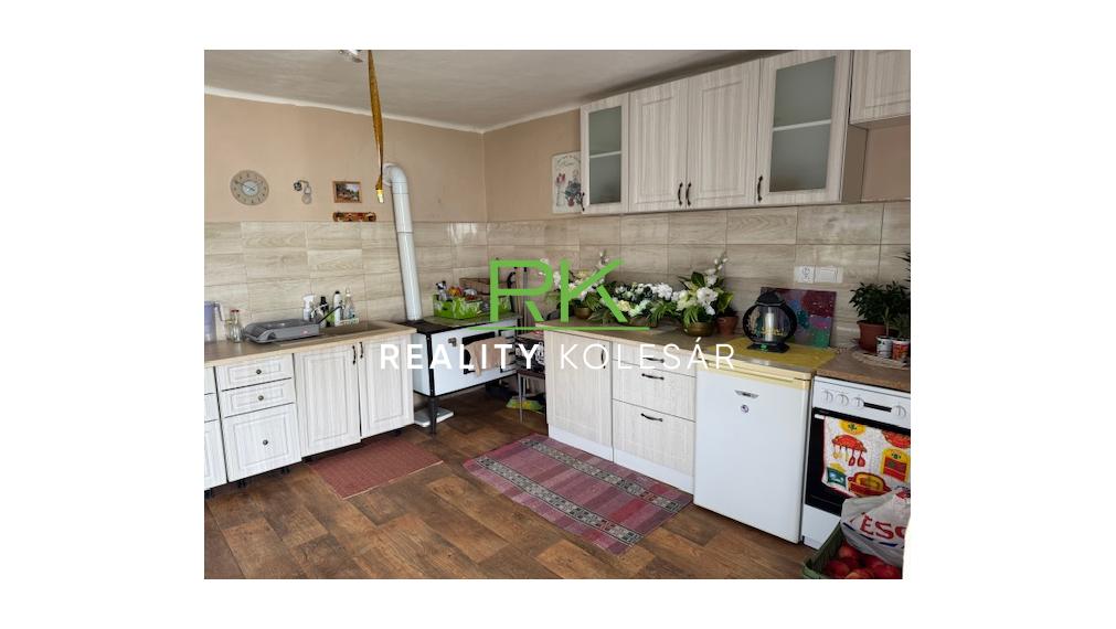 Kolesár reality predáva rodinný dom v obci Hidvégardó