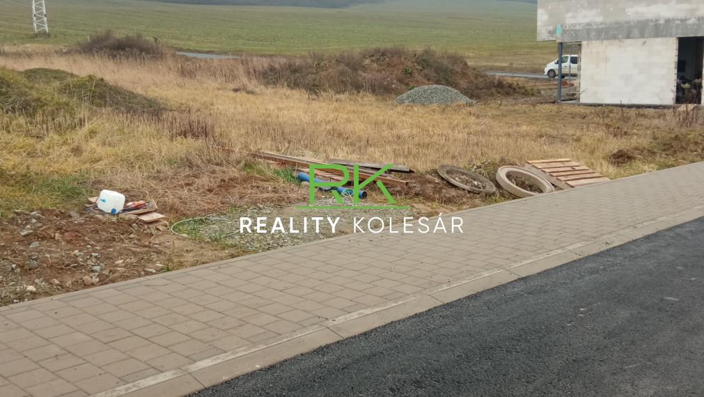 RealityKolesár predáva pozemok 590 m2, Hrašovík, KE okolie