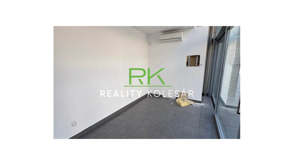 Reality Kolesár prenajíma priestor 13 m2 OC Gastrodom Mlynská KE centrum