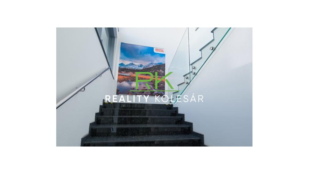 Reality Kolesár prenajíma priestor 128 m2 OC Gastrodom Mlynská KE centrum