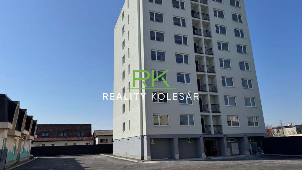 Na predaj 4 i byt Trebišov Československej armády.