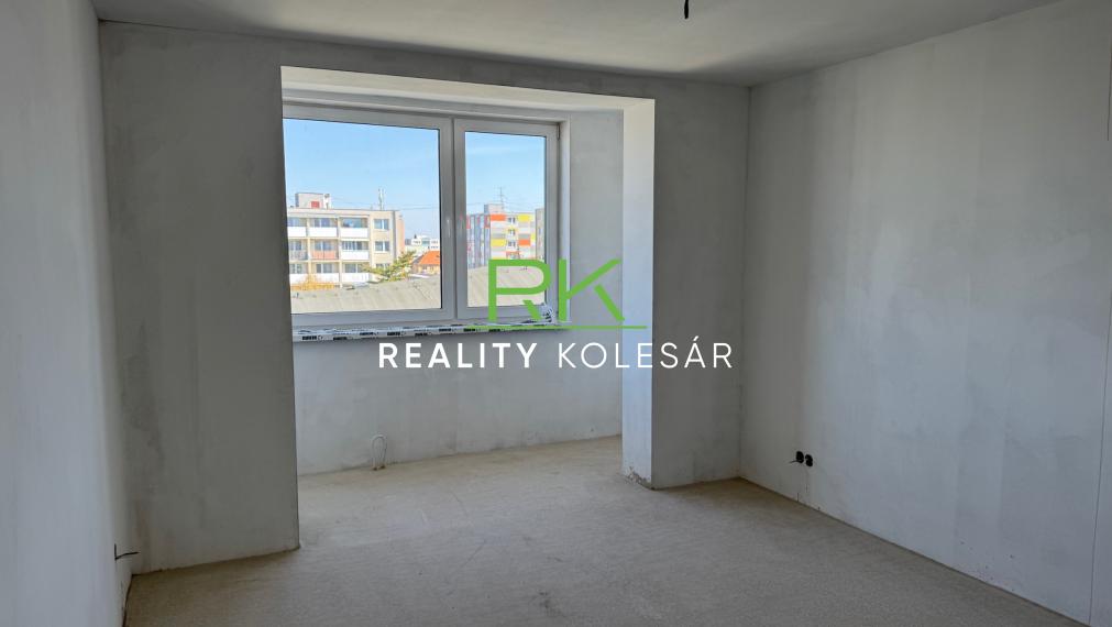 Na predaj 4 i byt Trebišov Československej armády.