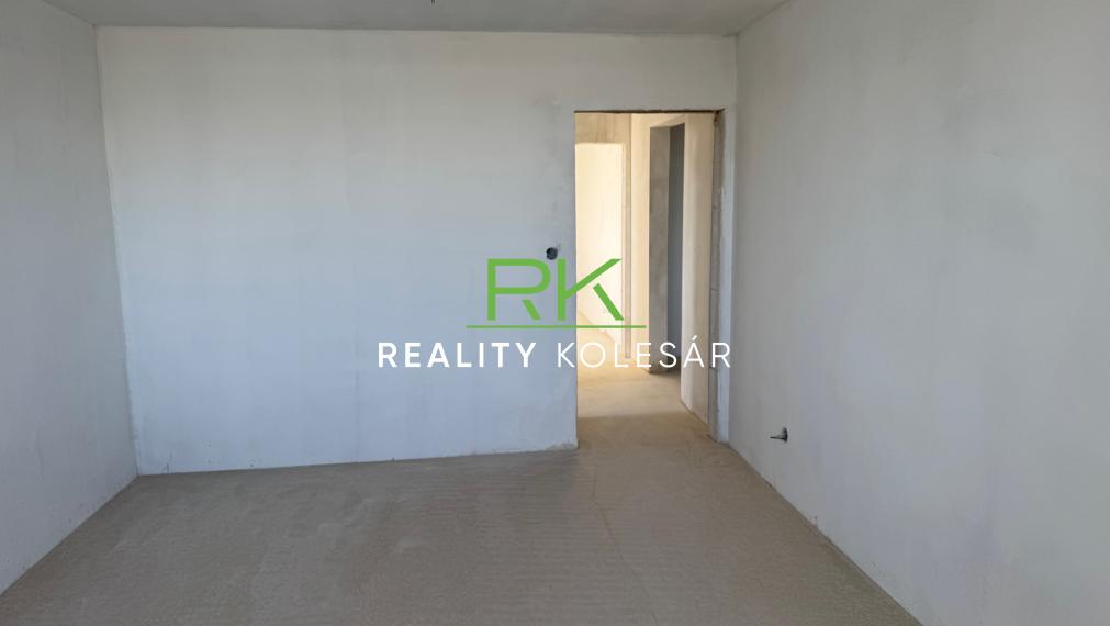 Na predaj 4 i byt Trebišov Československej armády.