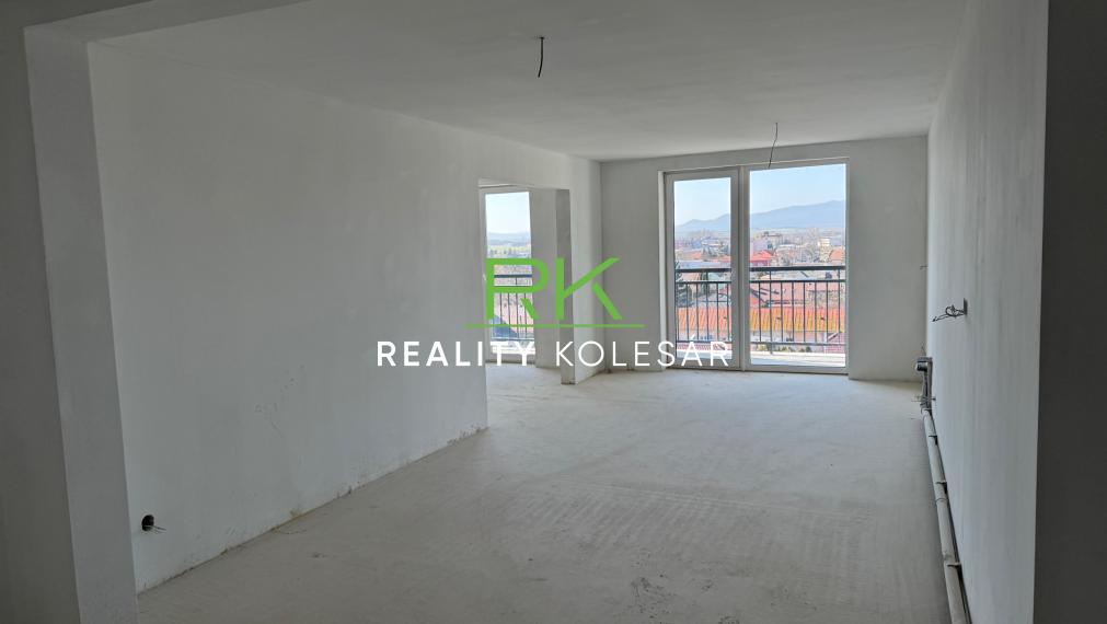 Na predaj 4 i byt Trebišov Československej armády.