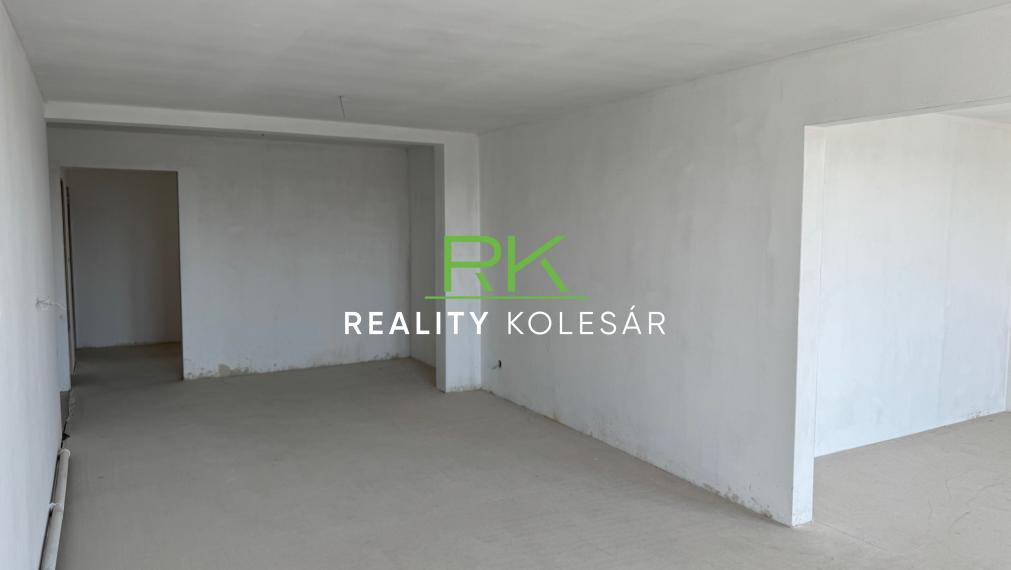 Na predaj 4 i byt Trebišov Československej armády.