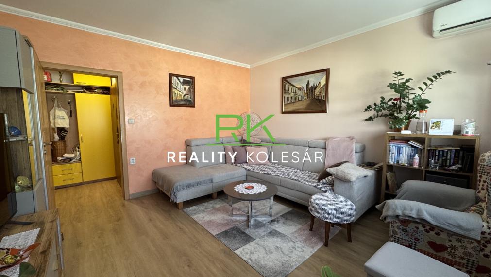 RealityKolesár predáva 2 izbový byt, Titogradská KVP, KE II. Západ