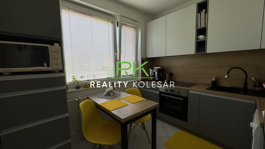 RealityKolesár predáva 2 izbový byt, Titogradská KVP, KE II. Západ