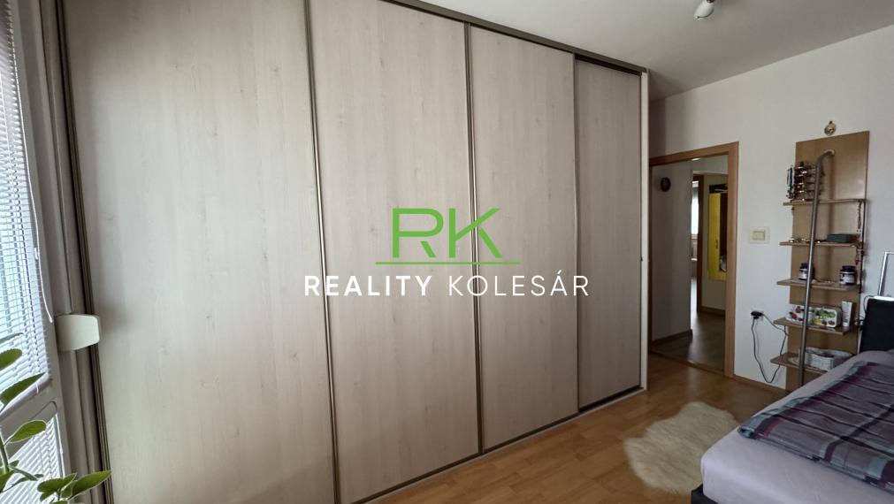 RealityKolesár predáva 2 izbový byt, Titogradská KVP, KE II. Západ