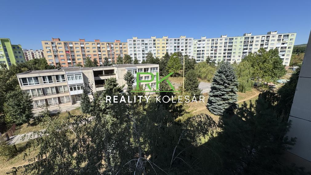 RealityKolesár predáva 2 izbový byt, Titogradská KVP, KE II. Západ
