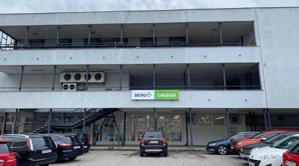 RealityKolesár prenajíma priestor 389 m2 v OC Torysa Jaltská Furča.