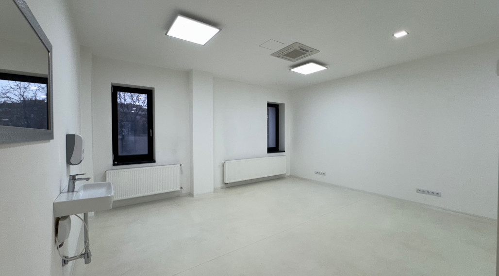 RealityKolesár prenajíma priestor 65 m2, Dunajská pri SPP, Košice - IV, JUH.
