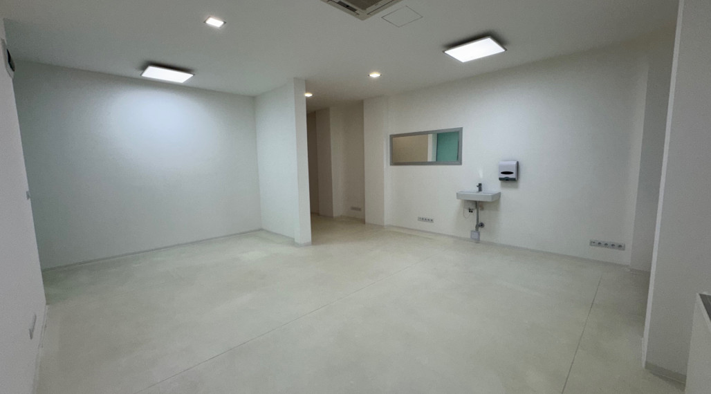 RealityKolesár prenajíma priestor 65 m2, Dunajská pri SPP, Košice - IV, JUH.