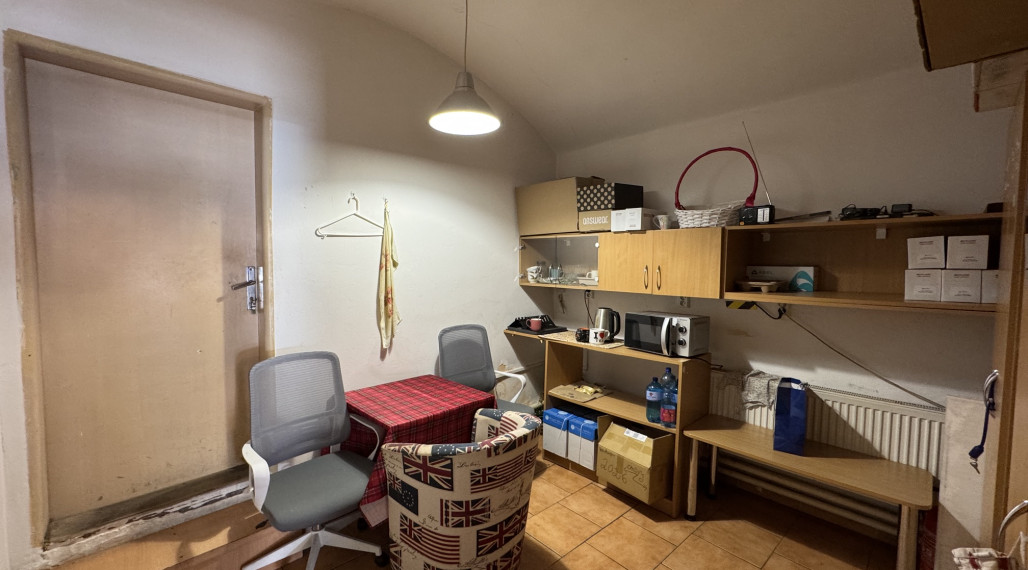 RealityKolesár prenajíma obchodný priestor 50 m2 Alžbetina centrum KE I.