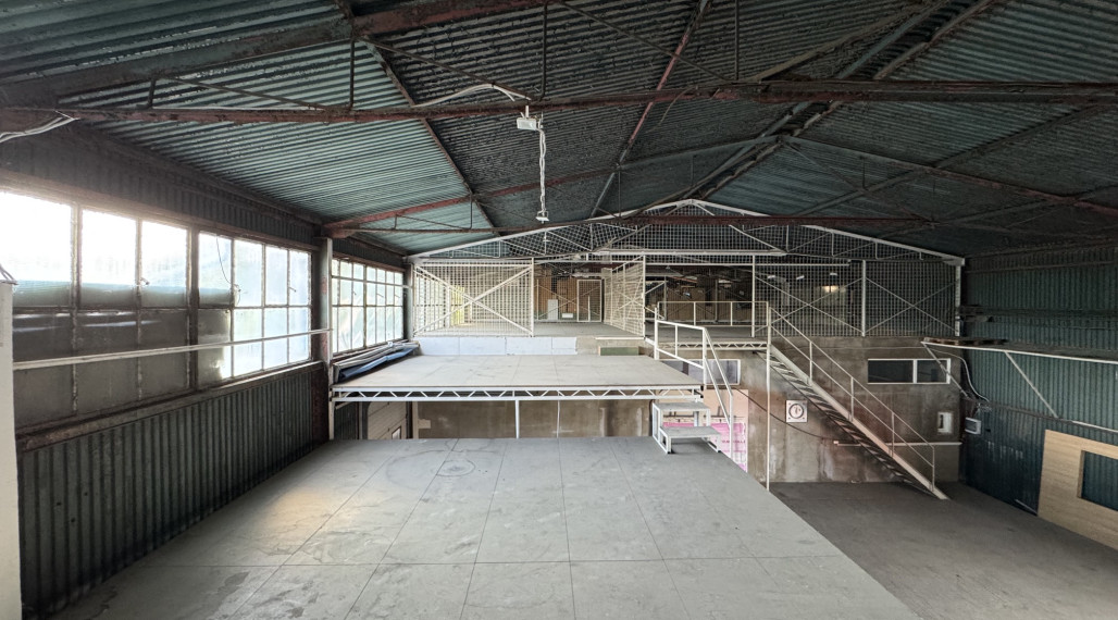 RealityKolesár prenajíma sklad 393 m2 kancelárie 130 m2 Textilná Jazero Košice IV.