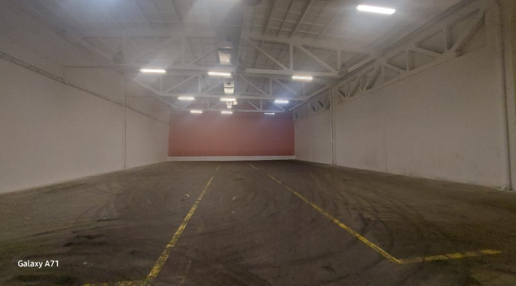 Reality Kolesár prenajíma sklad 632 m2, Jazero Košice IV