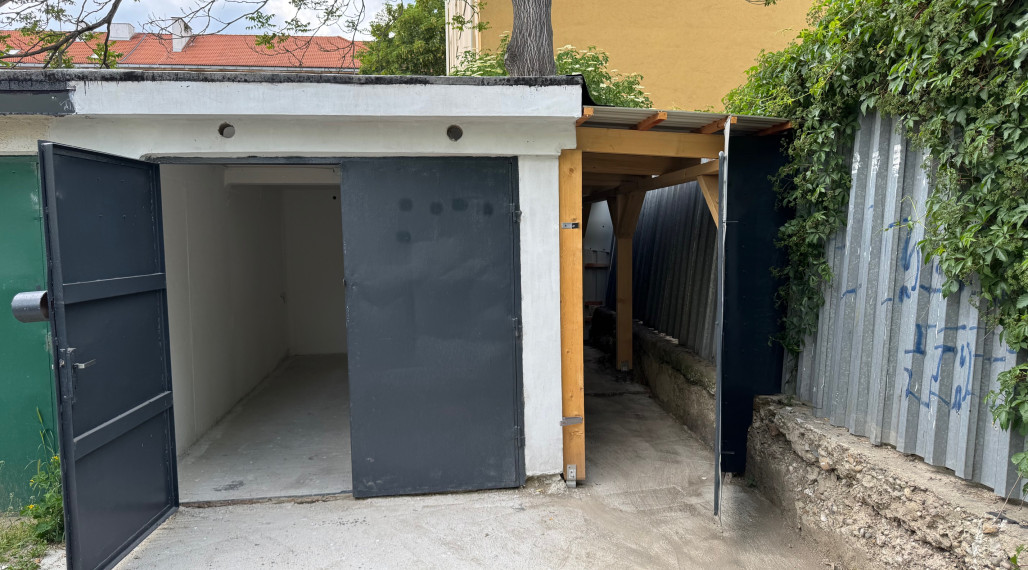 RealityKolesár predáva garáž Jesenná centrum Košice