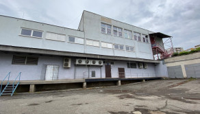 RealityKolesár prenajíma priestor 389 m2 v OC Torysa Jaltská Furča.