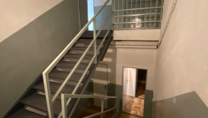 Reality Kolesár prenajíma sklad 850 m2 Juh - Jazero