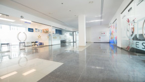 Reality Kolesár prenajíma priestor 36 m2 OC Gastrodom Mlynská KE centrum