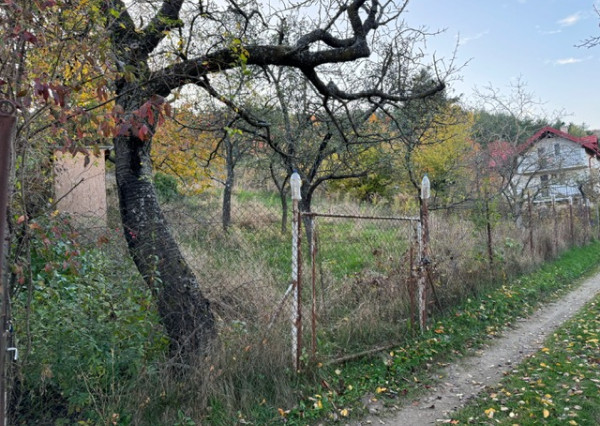 RealityKolesár predáva záhradu 415 m2, Košice Sever, KE I