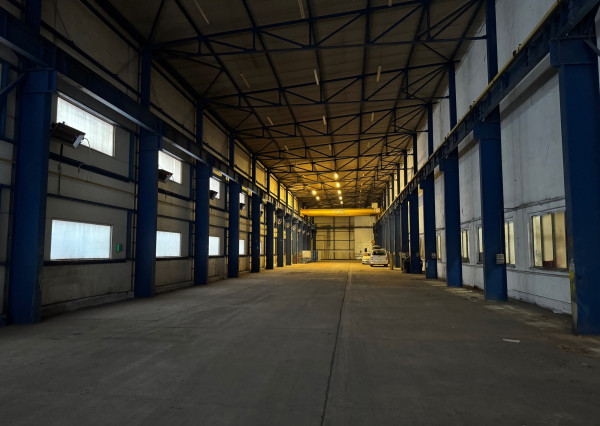 Reality Kolesár prenajíma 1265 m2 Halu-sklad Barca