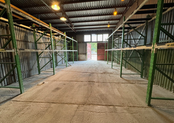 RealityKolesár prenajíma sklad 76 m2 Jazerná Nad Jazerom Košice IV.