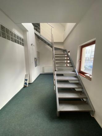 RealityKolesár prenajíma kancelárie 235 m2 Vrátna, centrum KE I. - fotografia 7
