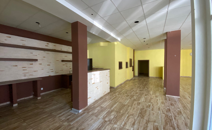 RealityKolesár prenajíma priestor 170 m2 v OC Torysa Jaltská Furča. - fotografia 3