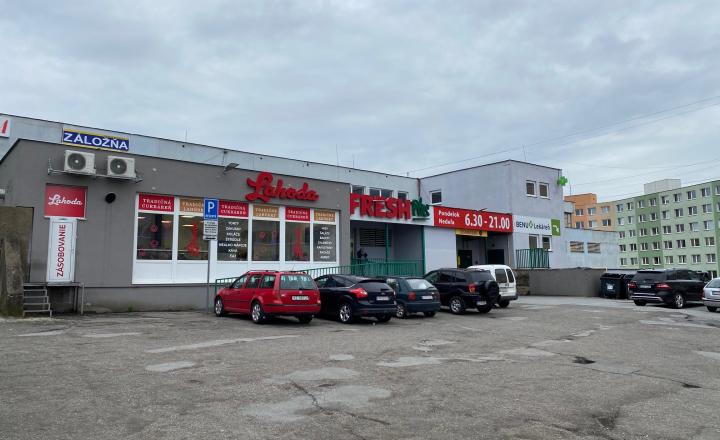 RealityKolesár prenajíma priestor 389 m2 v OC Torysa Jaltská Furča. - fotografia 5