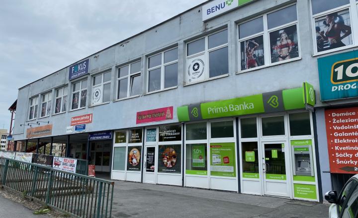 RealityKolesár prenajíma priestor 389 m2 v OC Torysa Jaltská Furča. - fotografia 6