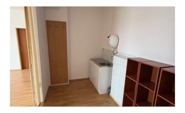 Reality Kolesár prenajíma priestor 42m2 Mlynská centrum - fotografia 4