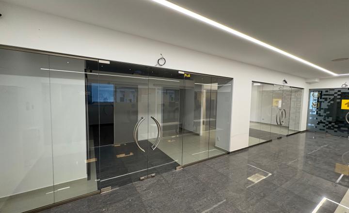 Reality Kolesár prenajíma priestor 36 m2 OC Gastrodom Mlynská KE centrum