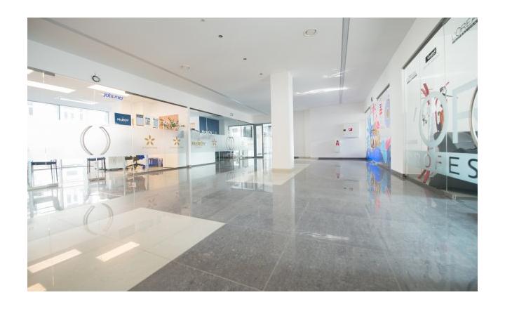 Reality Kolesár prenajíma priestor 36 m2 OC Gastrodom Mlynská KE centrum - fotografia 4